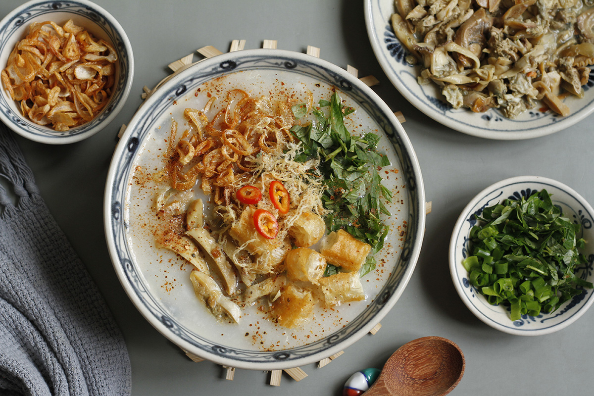 Những món ăn vặt nổi tiếng Hà Nội
