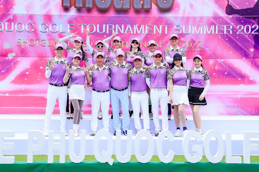 Trend du lịch golf mới kết hợp thưởng thức show diễn ca nhạc đỉnh cao tại Corona Theatre Phú Quốc
